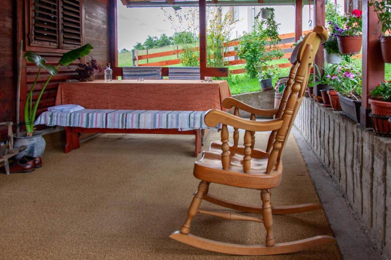 Apartmani Beslic Kremna Екстериор снимка